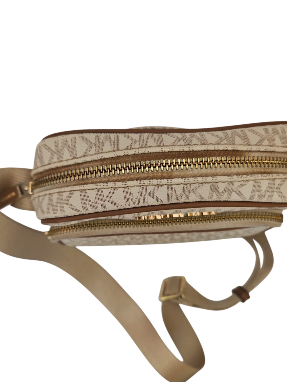 Michael Kors MK Signature Logo Crossbody Bag | Vanilla/Acorn | Flight Bag - Picture 5 of 6